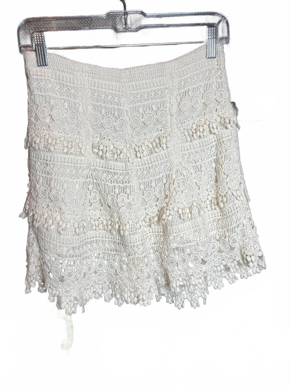 100% Cotton VTG Boho Beachy Coquette Soft Girl Crochet Lace Cream Shorts